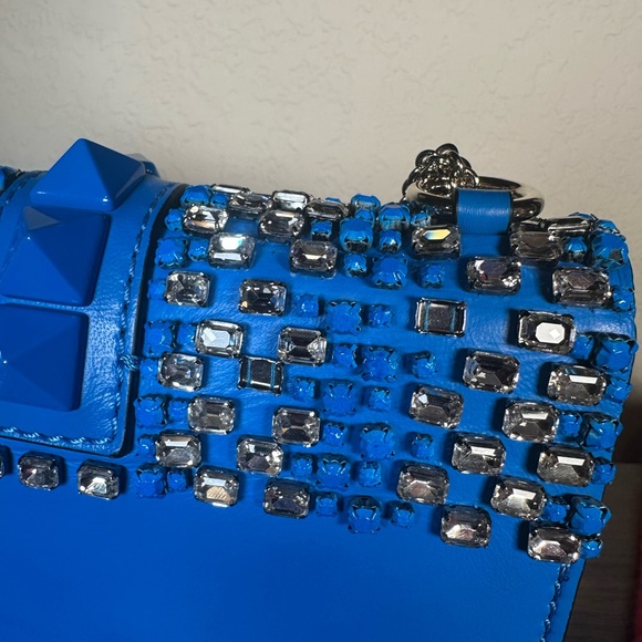 RARE Authentic Valentino Garavani Blue Crystal Rockstud Crossbody Bag - Picture 8 of 13